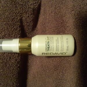 Orchid Oil Treatment by Redavid